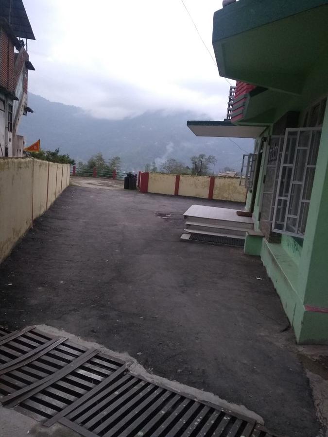 Hotel Mandar Gangtok Eksteriør billede